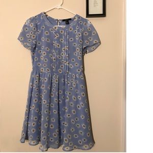 Daisy patterned dress